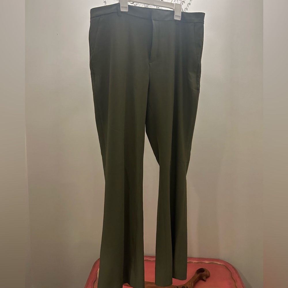 Banana Republic sculpted stretch Petite 14